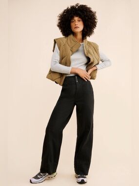 Pilcro x Anthropologie The Seamed Flare Pant Black 28 High-Rise Stretch Cotton